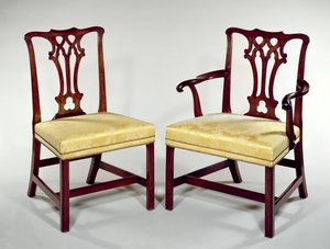 Sillas de comedor, con respaldos entrelazados y patas cuadradas biseladas, c.1760